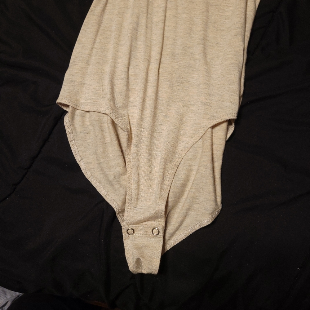 Top - Picture 3 of 4